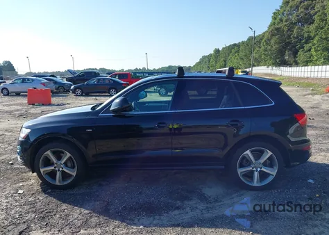 2013 Audi Q5 3.0T Premium Plus z USA, uszkodzony, nr VIN WA1DGAFPXDA044976